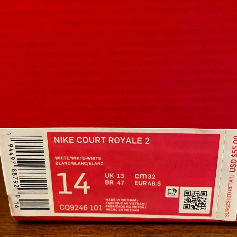 Men Nike Court Royale 2